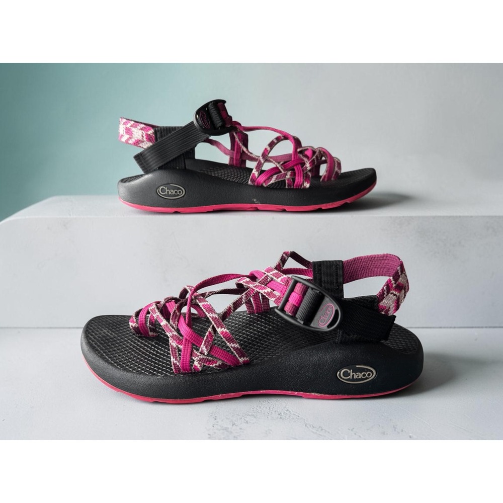 Chaco Custom ZX2 Women's Size 8 Hiking Sandals Pink Magenta Vibram Sole J105116